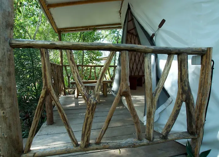 Huaya Camp
